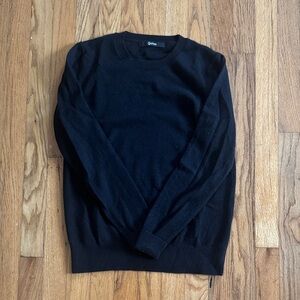 Quince Women’s Black Crewneck Sweater